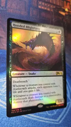 Hooded Blightfang Core Set 2021 Foil - Image 2