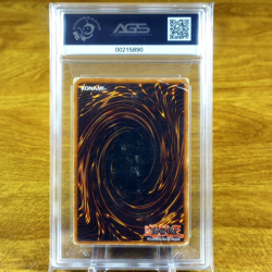 Yu-Gi-Oh! Starter Deck Yugi Dark Magician SDY-006 AGS PR 1 Ultra Rare 2002 - Image 2