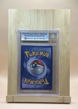 BGS 8 NM-MINT Charizard 4/102 HOLO RARE Base Set Pokemon Card 019 - Image 2