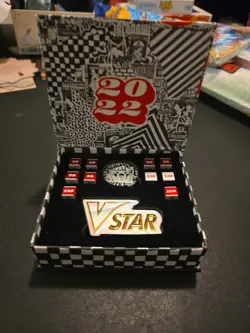 Pokemon World Championships London 2022 VStar Marker & Damage Counter Dice Set - Image 3