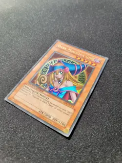 Yu-Gi-Oh! Dark Magician Girl RDS-ENSE2 Limited Edition Ultra Rare MP *Corner Dmg - Image 3