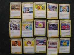 (20) Pokemon TCG Vivid Voltage Trainer Card Lot Sword & Shield English 2020 - Image 1