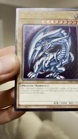 Yugioh OP28-EN001 Blue-Eyes White Dragon Ultimate Euro NM+ purple video wow - Image 2