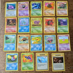 19 x 1999 Original Fossil Pokemon Cards (Includes rare 18/62 Ditto) - Image 1