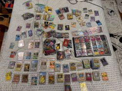 🔥 MASSIVE POKEMON CARD LOT - VINTAGE, MODERN, GRADED, HOLOS, PROMOS & MORE - Image 3