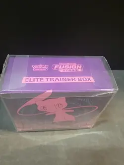 POKEMON SWORD & SHIELD FUSION STRIKE ELITE TRAINER BOX TRADING CARD GAME (NEW) - Image 3