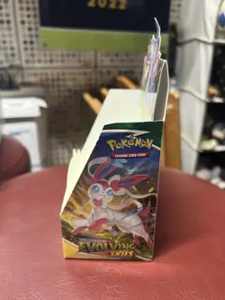 Pokemon Evolving Skies Booster Box - No Cards - Display Box Only! Umbreon! Eevee - Image 2
