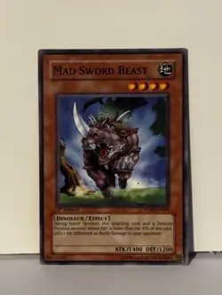 Mad Sword Beast 1st Ed Common SD09-EN004 NM Yugioh Fast Ship - Image 1