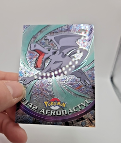 2000 Topps Chrome Aerodactyl #142 Spectra-Chrome Pokemon Nintendo - Image 3