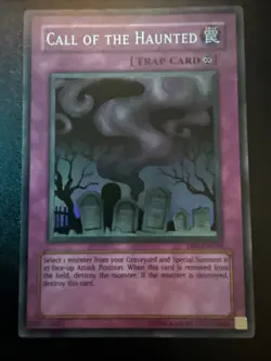 Call of The Haunted DB1-EN076 Super Rare Yugioh Dark Beginning 1 NM - Image 1