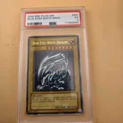 2002 Yu-Gi-Oh Blue Eyes White Dragon SDK #001 PSA 5 EX - Image 1