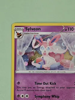 Pokemon TCG Black Star Promo Sylveon Cosmo Holo SWSH211 LP+ - Image 3