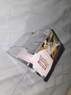 Pokemon Trading Card Game: Flareon Syleveon Tin Bundle - Image 2