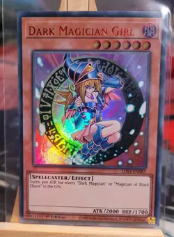 Yu-Gi-Oh Dark Magician Girl Red LDS3-EN082 Ultra Rare 1st Edition Card NM - Image 2