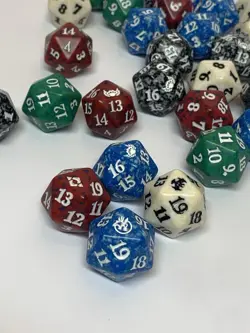 LOT x 28 Magic The Gathering Spindown Life Counter D20 / 20 Sided Die - Image 5