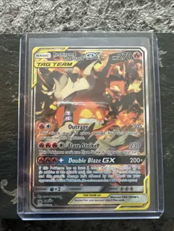 Reshiram & Charizard Tag Team GX SM201 Holo Card - Image 3