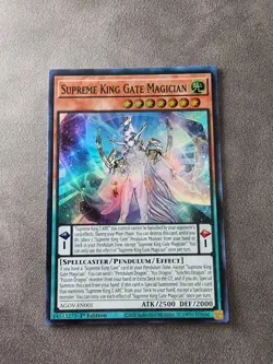 Yu-Gi-Oh! Supreme King Gate Magician - AGOV-EN001 - Super Rare - 1st Ed NM - Image 2