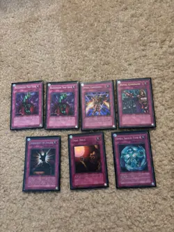 Yugioh Yu-Gi-Oh! Playing Deck 46 cards with 14 Ultra/Secret Rares 2001-2003 - Image 2
