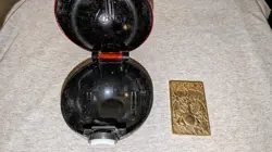 23K Gold Plated CHARIZARD Trading Card 1999 Burger King Pokemon With PokeBall - Image 1
