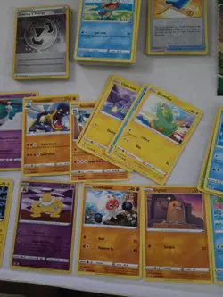 Pokemon Sword And Shield Evolving Skies Lot Of 103 Cards In NM Condition.... - Image 3