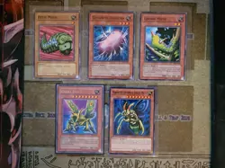 YUGIOH PETIT MOTH + LARVAE MOTH + COCOON OF EVOLUTION + GREAT MOTH + PERFECTLY - Image 1