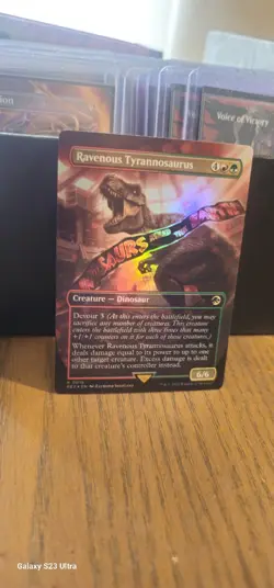 MTG Ravenous Tyrannosaurus Borderless Foil 0018 Lost Caverns - Image 4