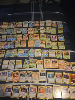 lot of 1995-1999 base set pokemon cards - Image 2