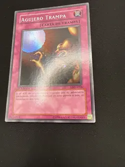 Yugioh 1st Edition Spanish Trap Hole Super Rare LP LDD-S058 - Image 4