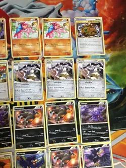 CD27 POKEMON TCG 2010 UNDAUNTED NM-LP 36 CARD LOT COMMON UNCOMMON - Image 4