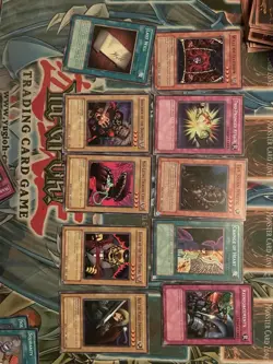Yugioh Starter Deck Yugi Complete, SDY-006 dark magician - Image 4