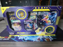 Pokemon Eeveelution Vmax Premium Collection Vaporeon Flareon Jolteon Set of 3 - Image 3