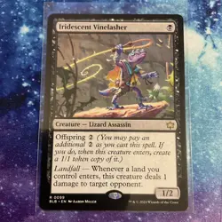 Iridescent Vinelasher (REGULAR) x1 - MTG Bloomburrow BLB #99 - Image 1