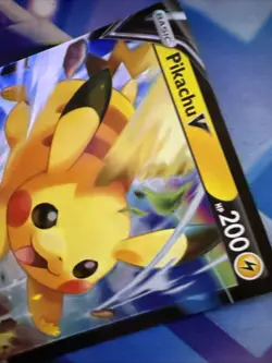 Pokemon TCG Pikachu V SWSH285 SWSH Holo Black Star Promo - Image 2