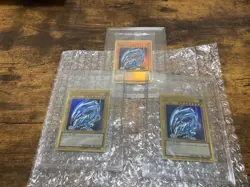 Blue Eyes White Dragon Gold 3 card set No.PY1563 - Image 1
