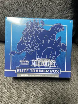 Pokemon TCG Sword & Shield - Battle Styles - Elite Trainer Box ETB - (BLUE) - Image 1
