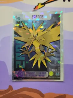Pokemon TCG Card Kanto South America Pokedex Edition - Zapdos #145 - Image 1