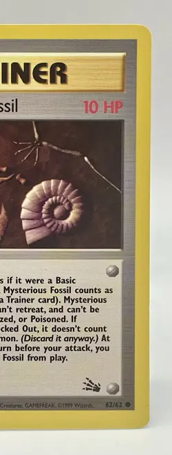Mysterious Fossil 62/62 Fossil 1999 Vintage Pokemon Trainer Card LP - Image 3