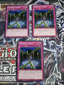 3x Fiendish Chain x3 SDBE-EN034 Common 2x 1st Edition NM Playset Yugioh - Image 1