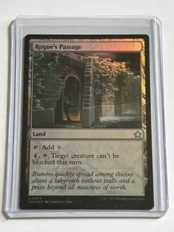 Rogues Passage 264 MTG Foundations 2024 Mint - 9.0 + Uncommon Foil Land - Image 1