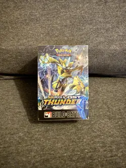 Lost Thunder Build and Battle Box Prerelease Sun & Moon Pokemon Sealed Brand New - Image 1