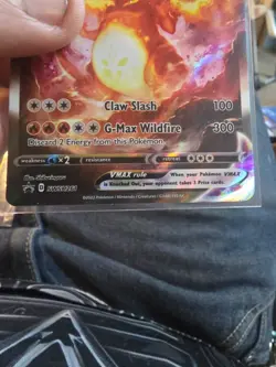 Charizard VMAX SWSH261 SWSH: Sword & Shield Promo Cards Holo - Image 4