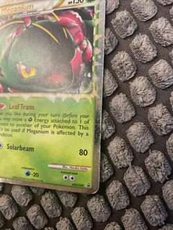 Pokemon Meganium Holo HGSS08 Promo Card 2010 - Played - Image 3