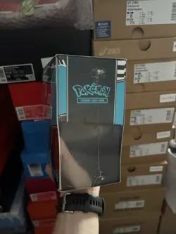 Pokemon TCG: Black Bolt ETB | BRAND NEW & SEALED 🔥 | SOLD OUT 💨 - Image 3