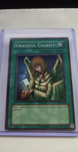 YuGiOh! - Graceful Charity - Super Rare - SDP-040 - Unlimited - LP - Image 1
