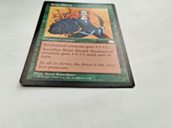 MTG Briar Shield Weatherlight Regular Common - SOme Edge Wear - See PIcs - Image 4
