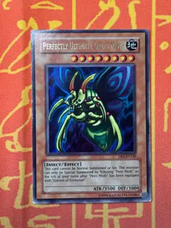 YUGIOH PERFECTLY ULTIMATE GREAT MOTH ULTRA RARE LIGHT PLAY DB2-EN249 - Image 1