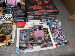 Pokemon TCG Destined Rivals Elite Trainer ETB New Sealed Bundle - Image 4