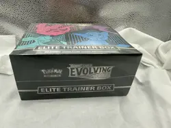 Pokemon TCG Sword and Shield Evolving Skies Elite Trainer Box ETB Sealed - Image 4