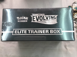 Pokemon TCG Sword and Shield Evolving Skies Elite Trainer Box ETB Sealed - Image 3
