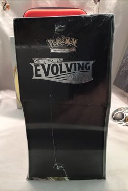 Pokemon TCG Sword and Shield Evolving Skies Elite Trainer Box ETB Sealed - Image 5
